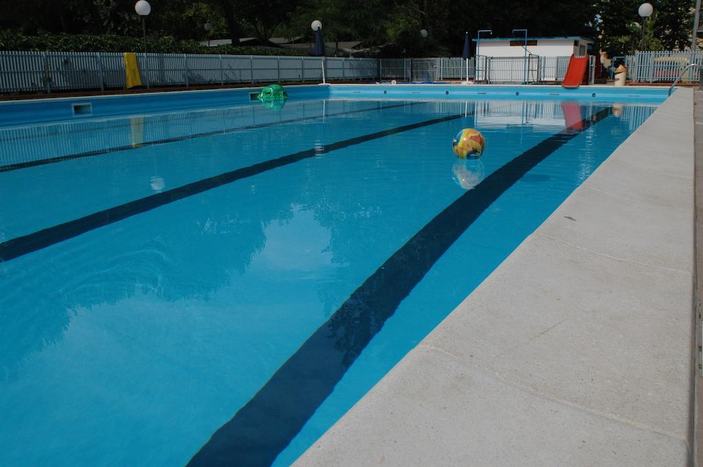 צ'סנטיקו Villaggio Accademia מראה חיצוני תמונה
